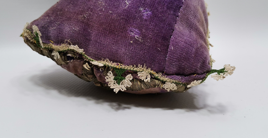 OSMANLI DÖNEMİ SIRMA İŞÇİLİKLİ İĞNELİK