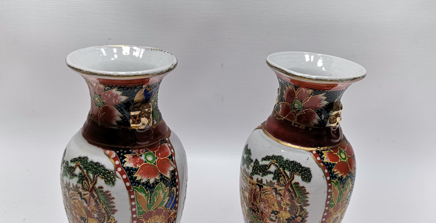 2 ADET ANTİKA ESKİ ÇİN VAZO