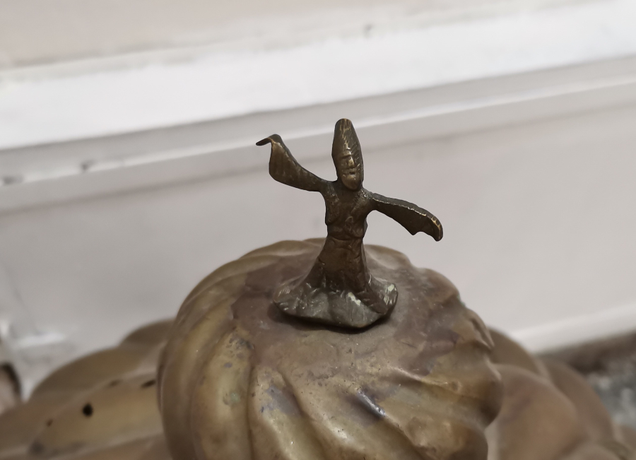 ANTİKA DEKORATİF KONAK MANGALI