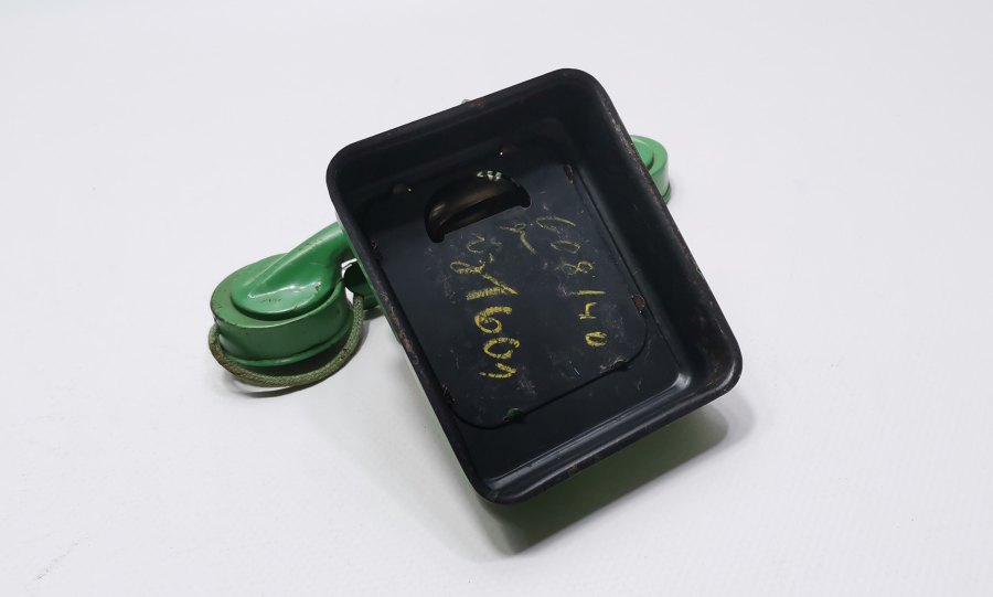 ANTİKA OYUNCAK ÇEVİRMELİ TELEFON