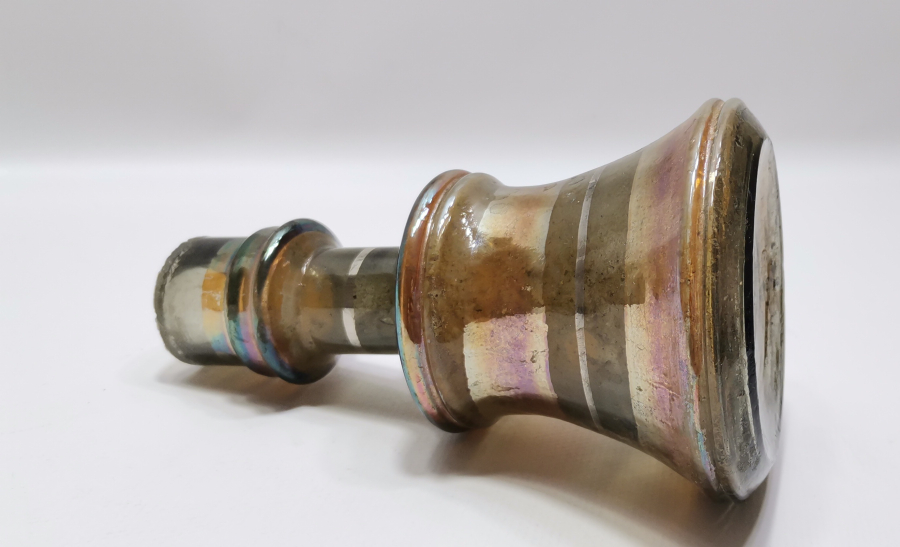 HAVAN ŞAMDAN FORMUNDA YAPILMIŞ OSMANLI DÖNEMİ NARGİLE ŞİŞESİ