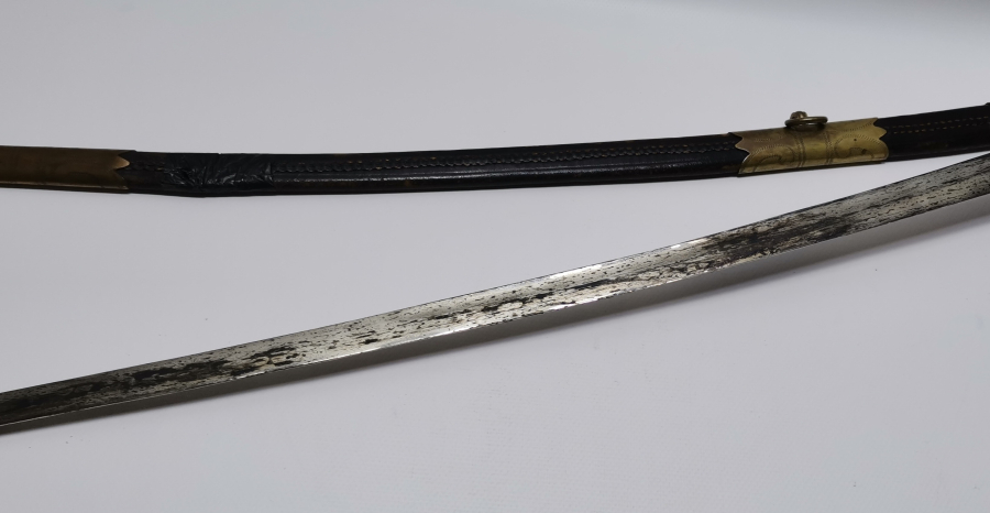 OSMANLI DÖNEMİ KEMİK SAPLI ASLAN BAŞLI SUBAY KILICI