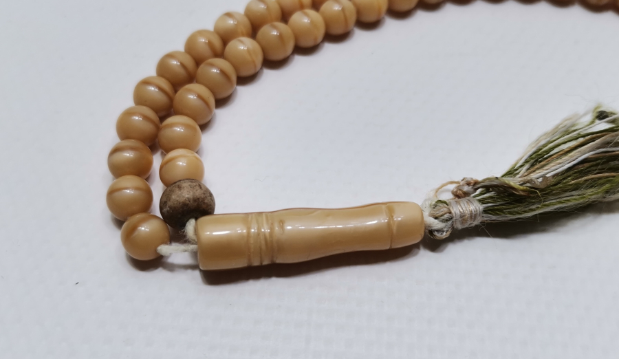 OSMANLI DÖNEMİ NADİR RENKTE BEYKOZ NAMAZ TESPİHİ