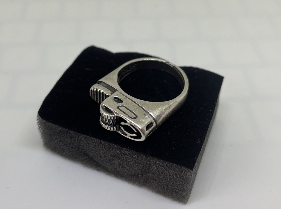 ÇAKMAK FORMUNDA YAPILMIŞ GÜMÜŞ YÜZÜK