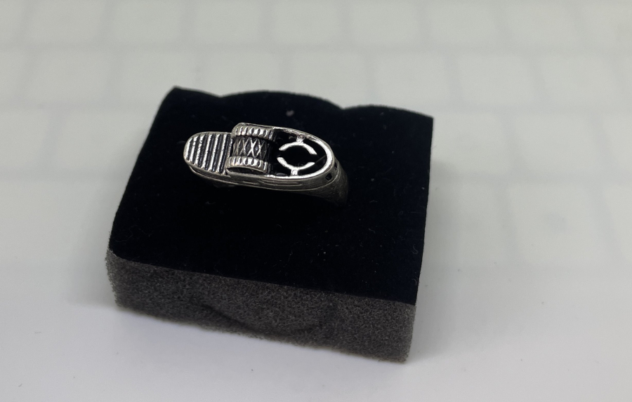 ÇAKMAK FORMUNDA YAPILMIŞ GÜMÜŞ YÜZÜK