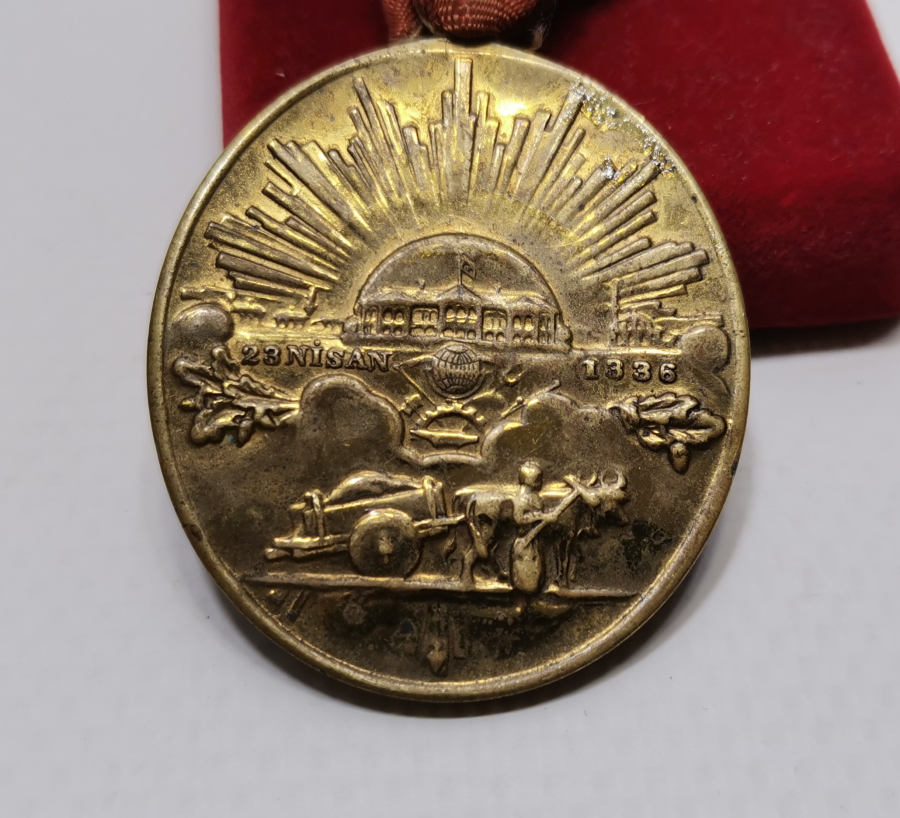 ORJİNAL ASKILI İSTİKLAL SAVAŞI MADALYASI - İSTİKLAL MADALYASI