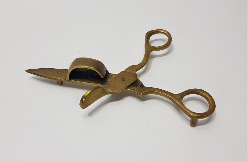 ANTİKA MUM SÖNDÜRME MAKASI