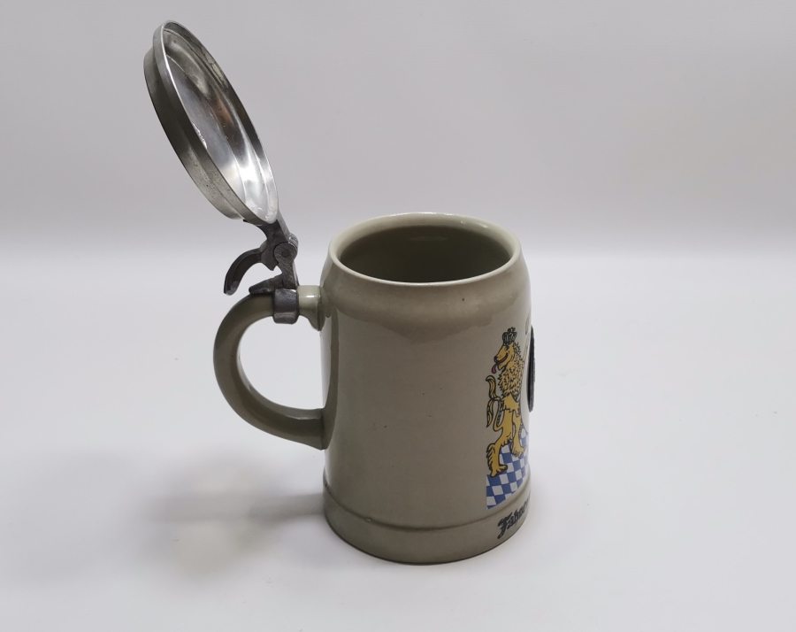 ANTİKA PORSELEN BİRA BARDAĞI