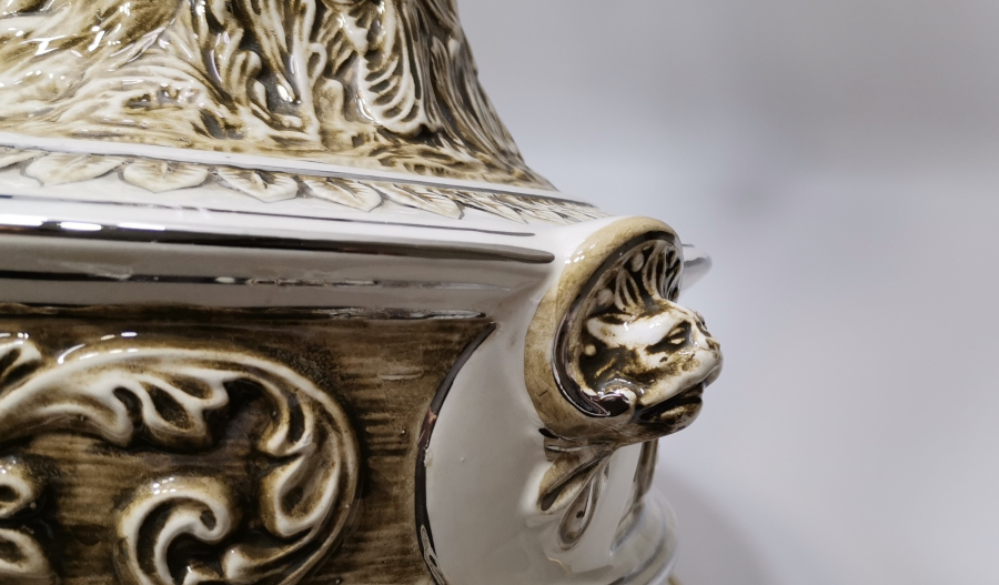 BÜYÜK BOY ANTİKA ÇİFT PORSELEN ABAJUR