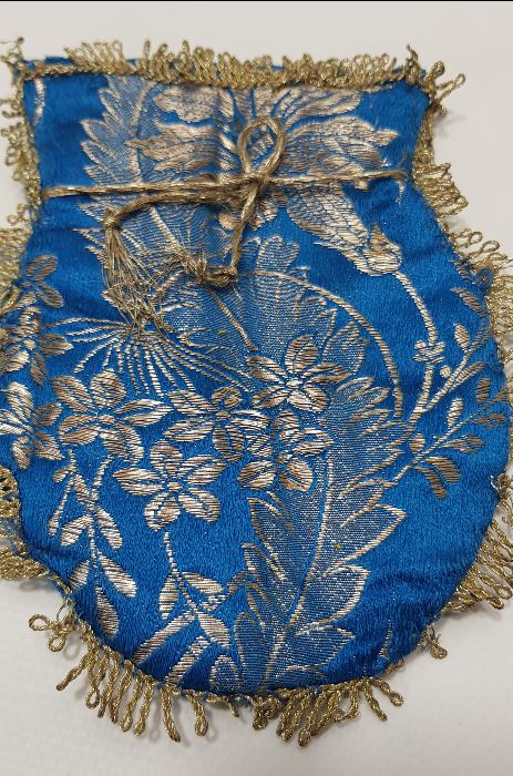 OSMANLI DÖNEMİ GÜMÜŞ SIRMA İŞLEMELİ ELMASİYE KESE