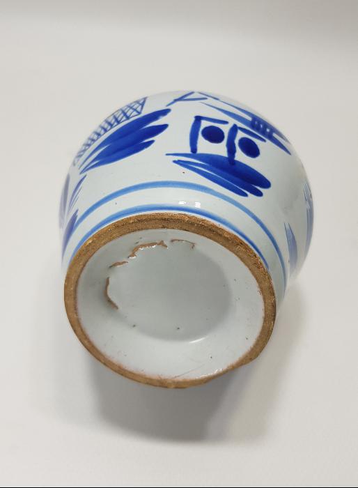 OSMANLI DÖNEMİ PORSELEN ZEMZEMLİKTEN YAPILMIŞ LAMBA