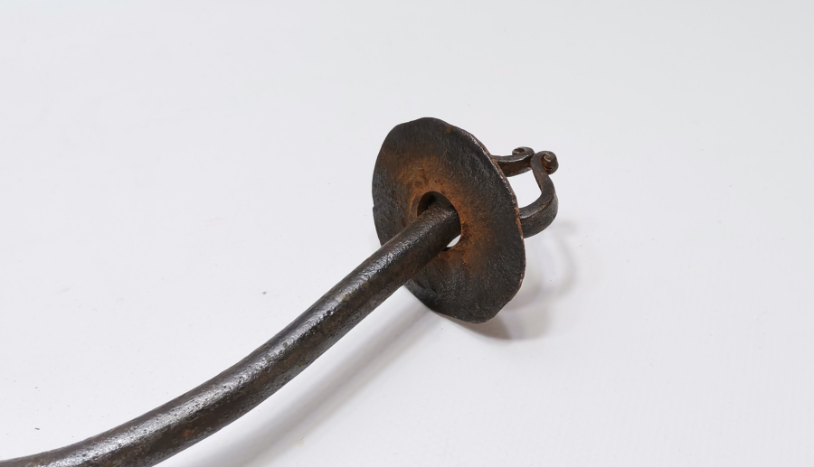 OSMANLI DÖNEMİ YILAN BAŞLI EL DÖVME DEMİR KAĞNI MİLİ