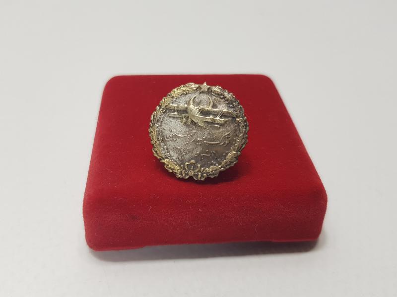 OSMANLICA YAZILI TÜRK TAYYARE CEMİYETİ ROZETİ