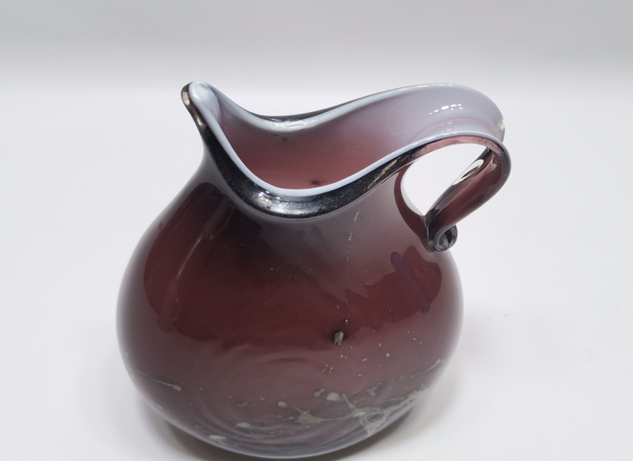 ÜFLEME CAMDAN MAMUL NADİR FORMDA VAZO