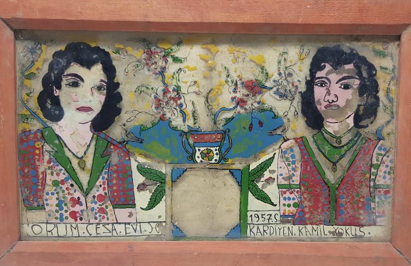 1957 TARİHLİ ÇORUM CEZAEVİ İŞİ CAM ALTI TABLO