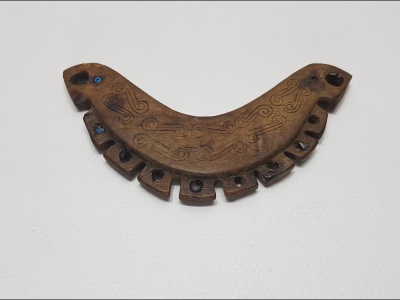 ANADOLU ŞAMAN KÜLTÜRÜ: OSMANLICA YAZILI VE TARİHLİ AHŞAP NAZARLIK