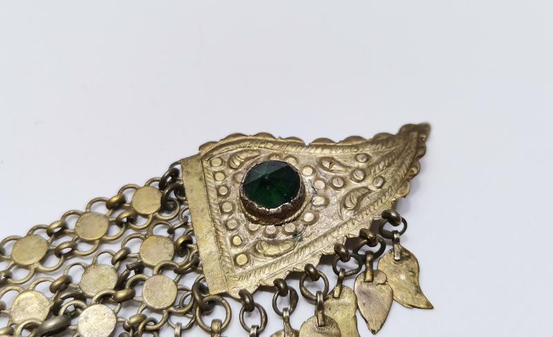 OSMANLI DÖNEMİ EGE BÖLGESİ YÖRÜK TÜRKMEN KADIN ALINLIĞI