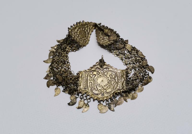 OSMANLI DÖNEMİ EGE BÖLGESİ YÖRÜK TÜRKMEN KADIN ALINLIĞI