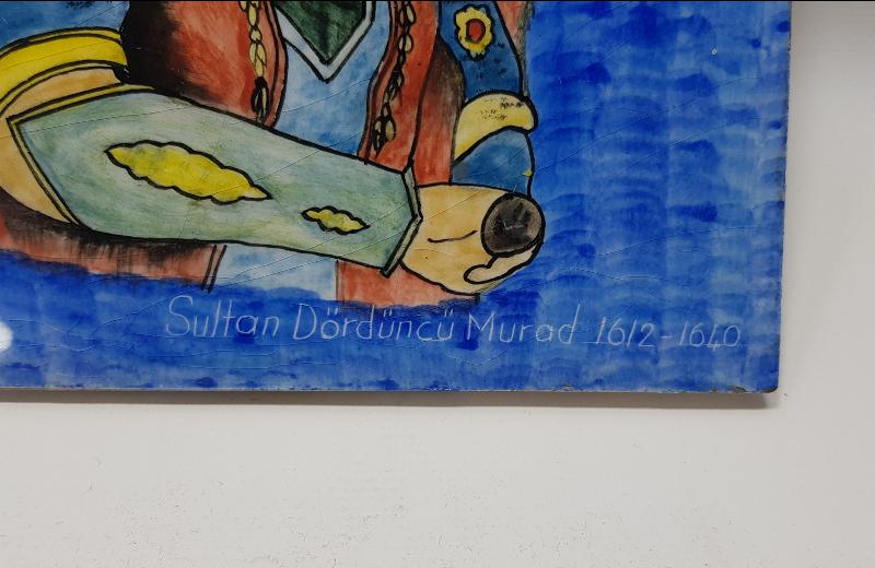 PADİŞAH 4. MURAT RESİMLİ ÇOK NADİR KÜTAHYA SERAMİK KARO