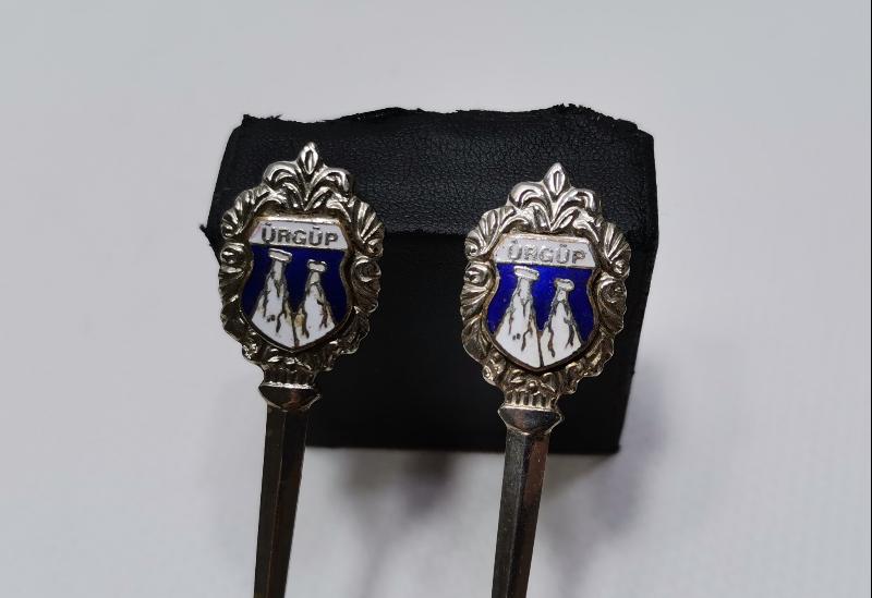 ÜRGÜP PERİ BACALARI RESİMLİ MİNELİ BİR ÇİFT ÇAY KAŞIĞI