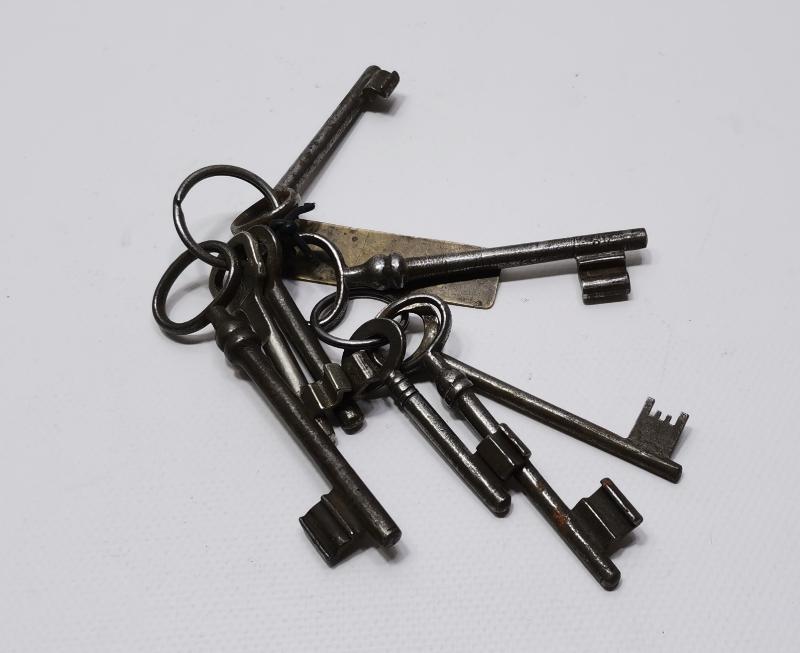 ANTİKA ANAHTAR LOTU