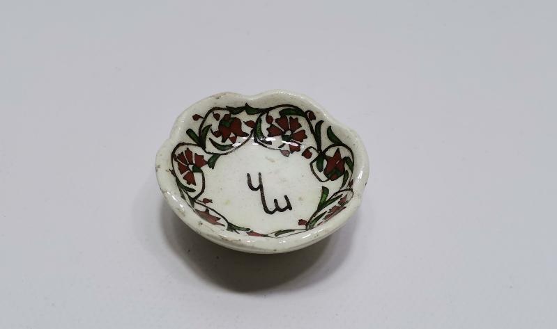 ANTİKA KÜTAHYA SERAMİK KAHVE YANI LOKUMLUK