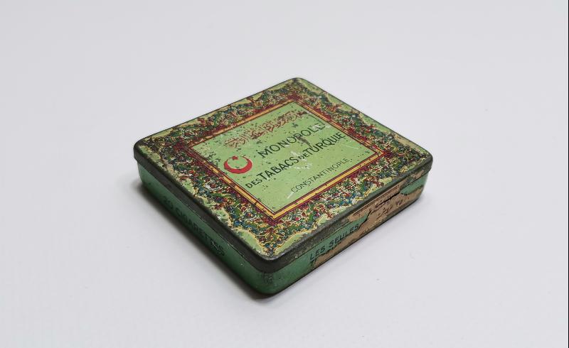 CONSTANTINOPLE - OSMANLICA YAZILI TENEKE SİGARA KUTUSU