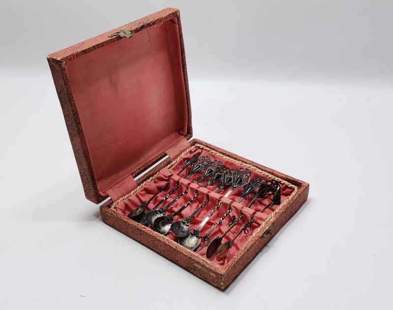 KUTUSUNDA ANTİKA OLTU TAŞLI TELKARİ GÜMÜŞ ÇAY KAŞIĞI SETİ 