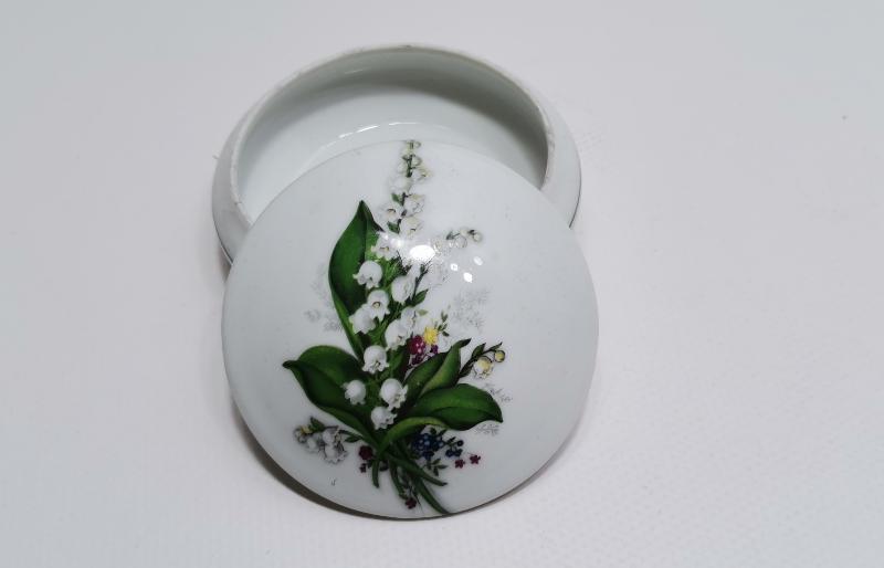 LIMOGES PORSELEN MÜCEVHER KUTUSU