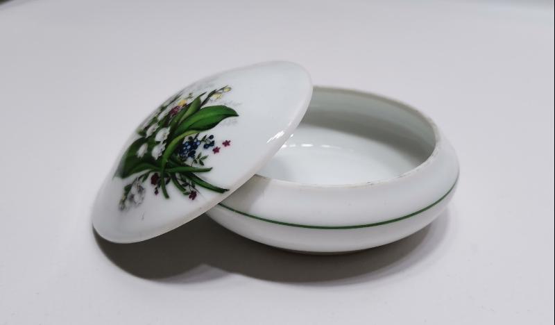 LIMOGES PORSELEN MÜCEVHER KUTUSU