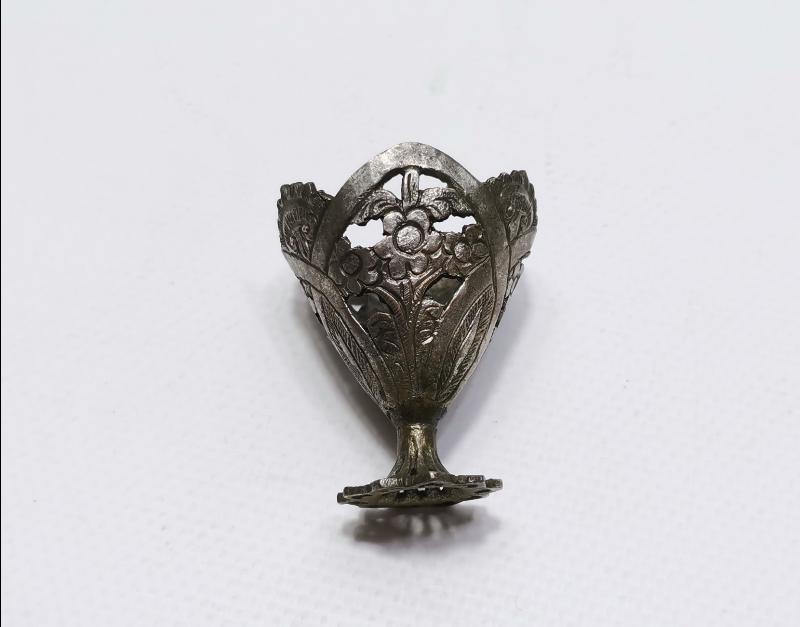 OSMANLI DÖNEMİ KIL TESTERE İŞÇİLİKLİ GÜMÜŞ KAHVE FİNCANI ZARFI