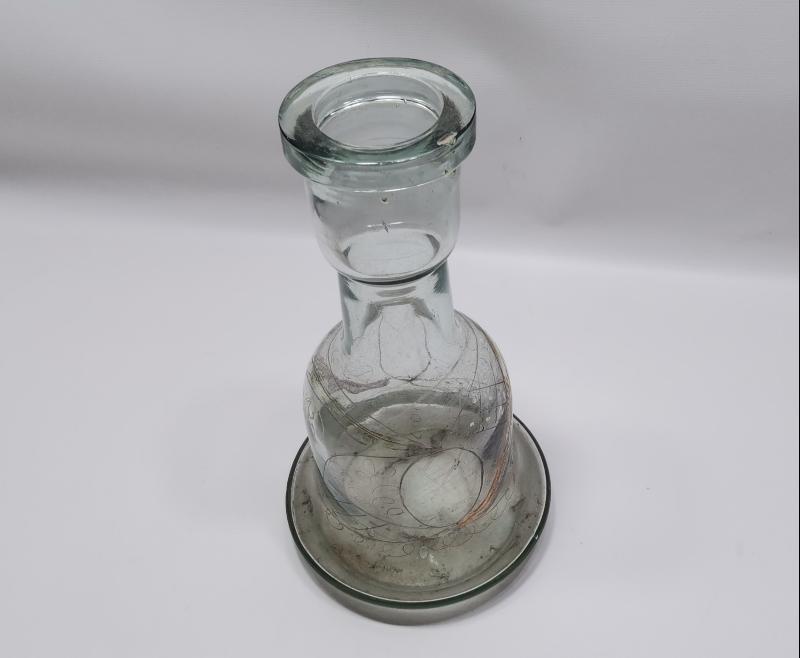 OSMANLI DÖNEMİ ÜZERİ ALTIN SIVAMA VE MİNE İŞÇİLİKLİ NARGİLE ŞİŞESİ