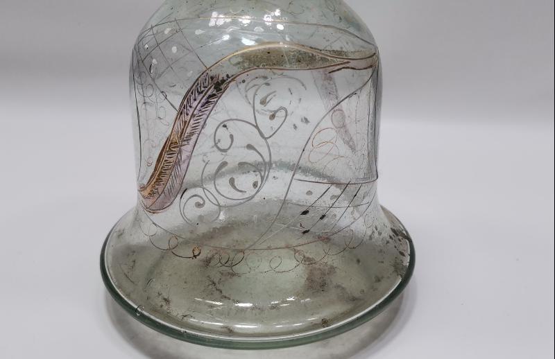 OSMANLI DÖNEMİ ÜZERİ ALTIN SIVAMA VE MİNE İŞÇİLİKLİ NARGİLE ŞİŞESİ