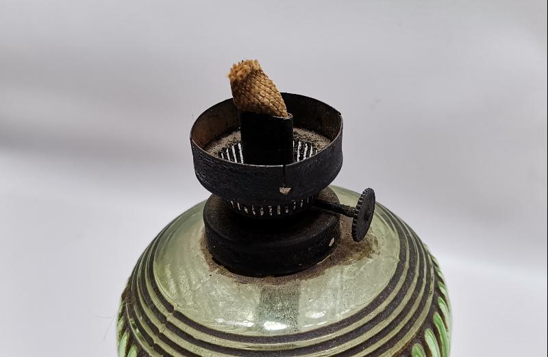 OSMANLI DÖNEMİ YEŞİL RENKLİ CAM LAMBA