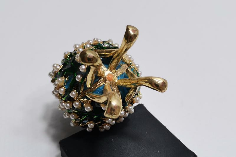 RUS YAPIMI YUMURTA FORMLU MİNELİ MÜCEVHER KUTUSU