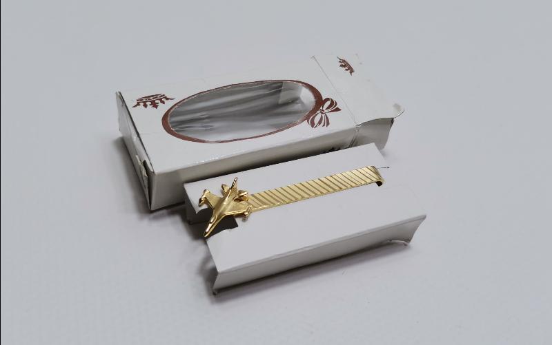 UÇAK TEMALI KIRAVAT İĞNESİ