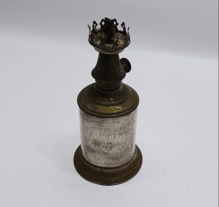 1880'LERDEN FRANSIZ YAPIMI PİRİNÇ LAMBA