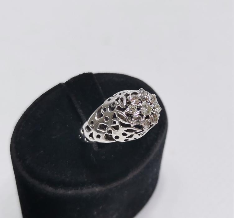 ANTİKA DOKUZTAŞ PIRLANTA YÜZÜK