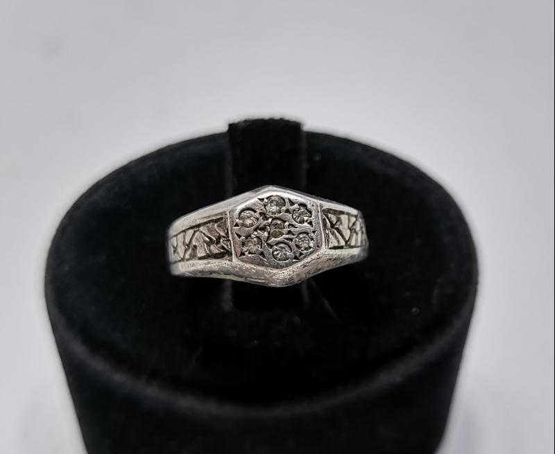 ANTİKA PIRLANTA TAŞLI GÜMÜŞ YÜZÜK