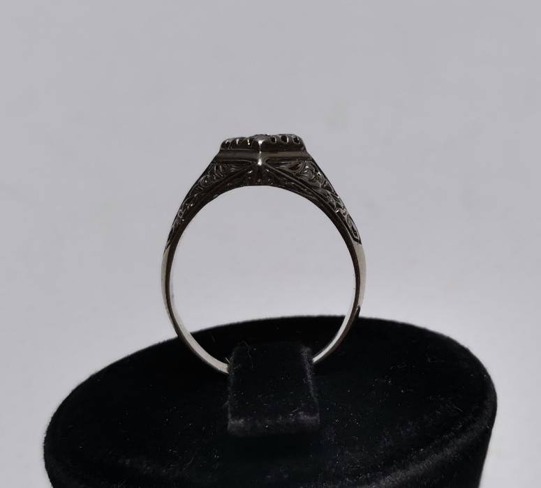 ANTİKA PIRLANTA YÜZÜK