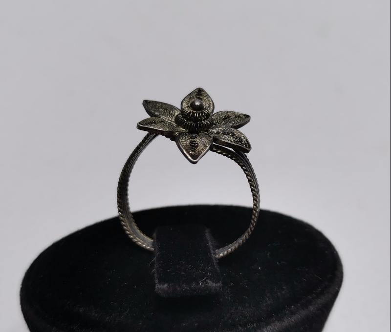 ANTİKA TELKARİ İŞÇİLİKLİ GÜMÜŞ YÜZÜK