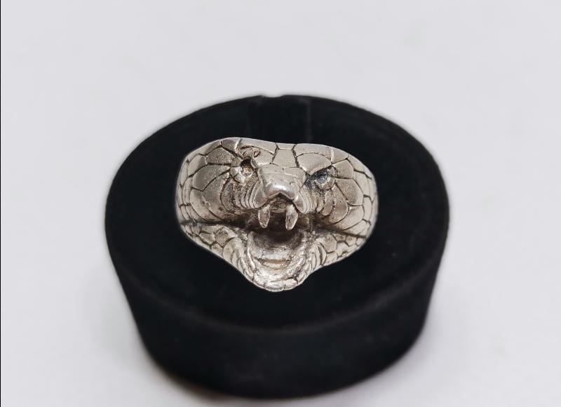 KOBRA YILANI FORMLU GÜMÜŞ KAPLAMA YÜZÜK