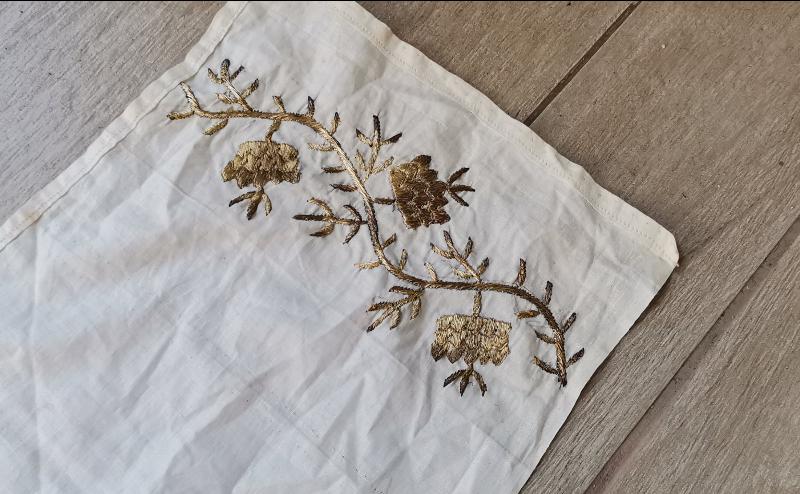 OSMANLI DÖNEMİ ALTIN SIRMA İŞÇİLİKLİ UÇKUR