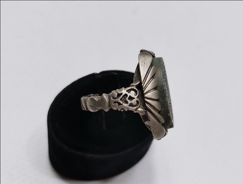 OSMANLI DÖNEMİ JADE TAŞI ÜZERİ DUA YAZILI TEKKE İŞİ GÜMÜŞ DERVİŞ YÜZÜĞÜ