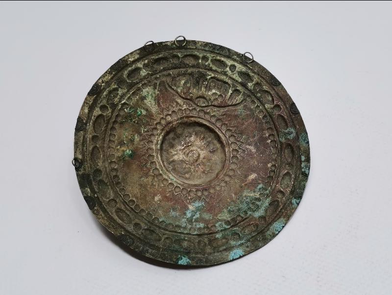 OSMANLI DÖNEMİ ÜZERİNDE MAŞALLAH YAZILI GÜMÜŞ KADIN TEPELİĞİ