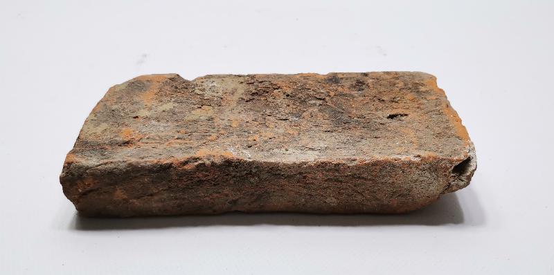 OSMANLICA VE YUNANCA YAZILI TUĞLA