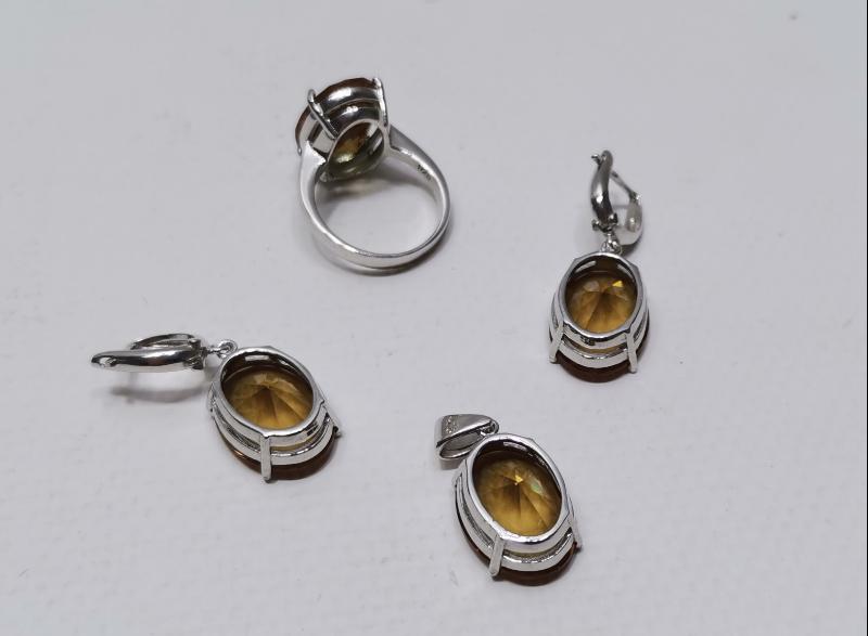 ZULTANİT TAŞLI GÜMÜŞ TAKI SETİ