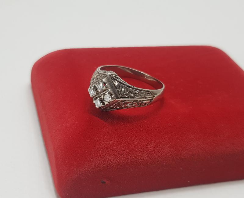 ANTİKA PIRLANTA YÜZÜK