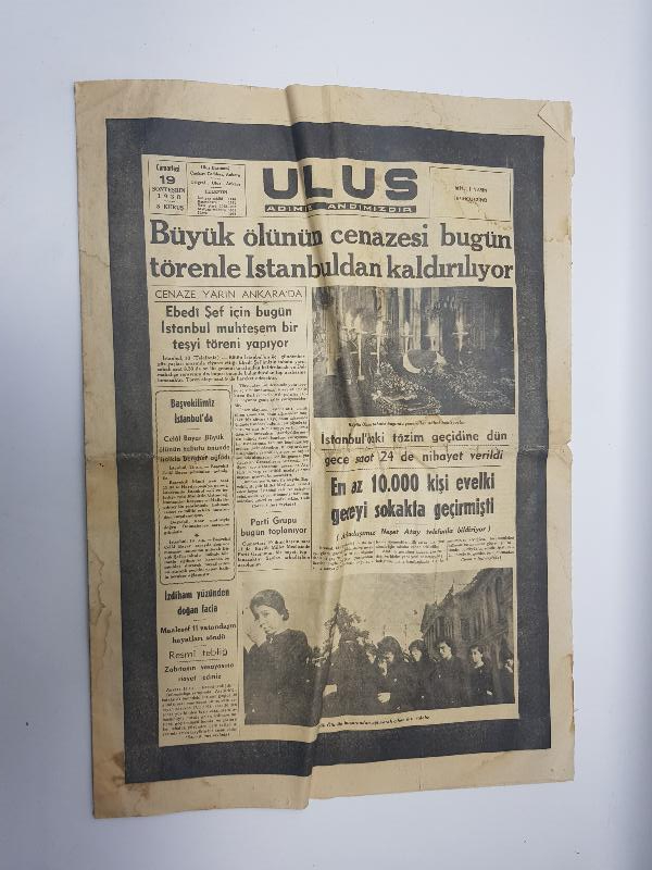 ATATÜRK'ÜN VEFAT HABERLERİ BULUNAN 19 KASIM 1938 TARİHLİ ULUS GAZETESİ