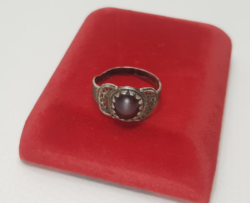 OSMANLI DÖNEMİ KEHRİBAR TAŞLI GÜMÜŞ YÜZÜK